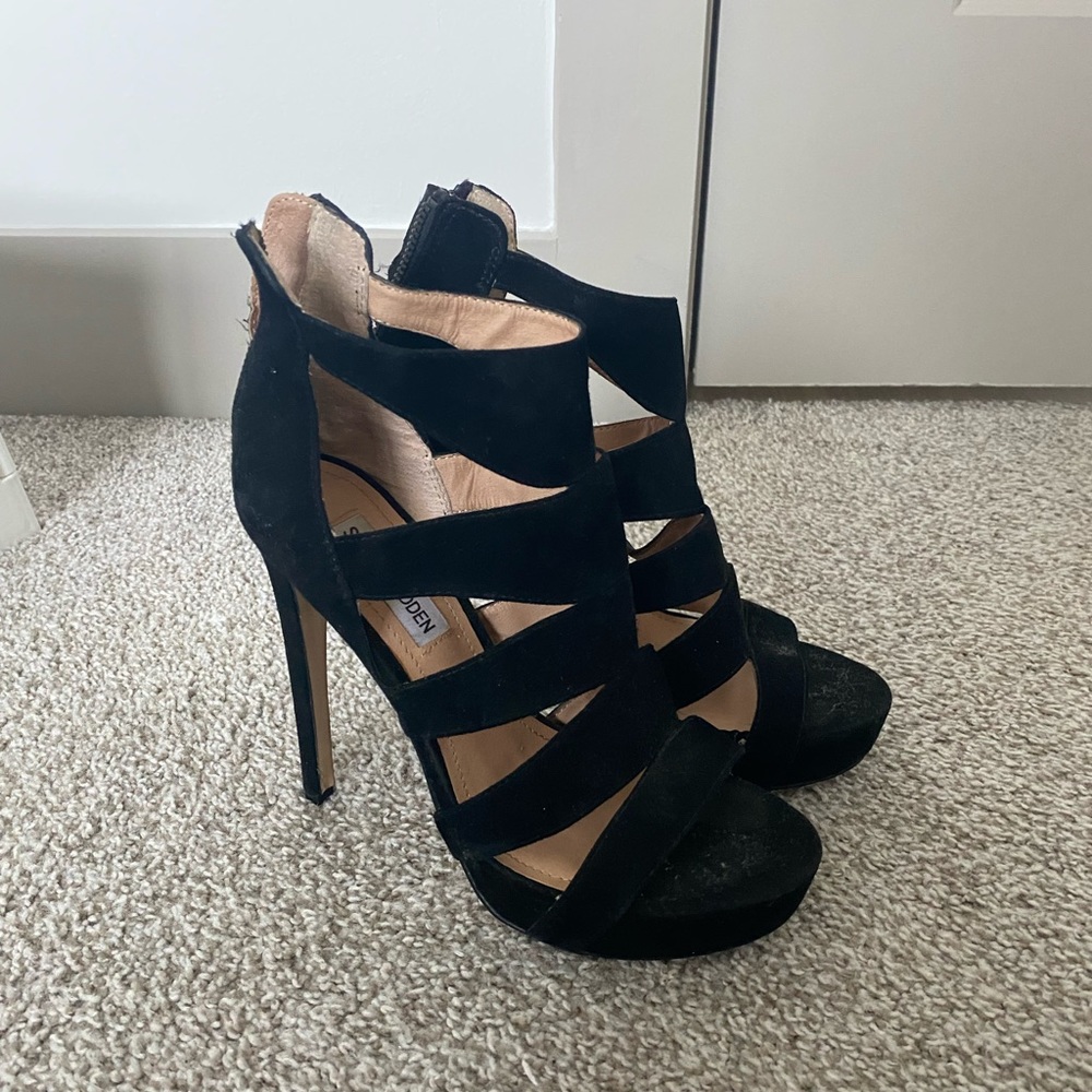 Steve Madden black velvet high heels